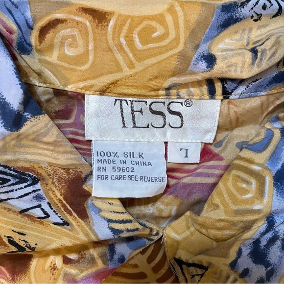 Silk Shirt - Picture 4 of 9